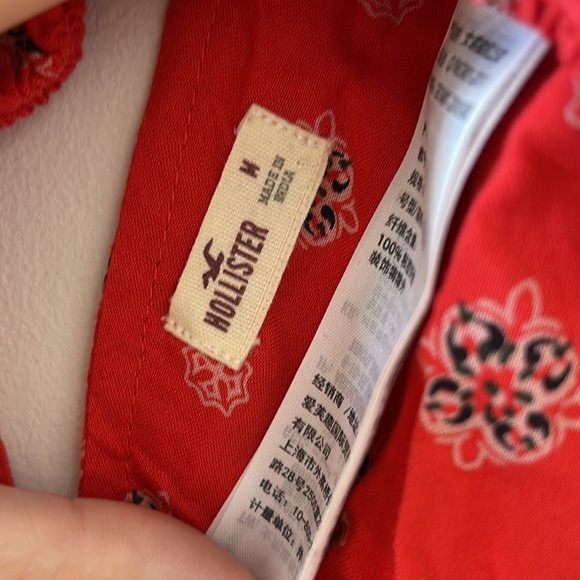 Hollister halter top - Picture 2 of 3